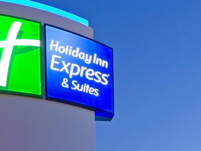 Holiday Inn Express & Suites Brentwood Εξωτερικό φωτογραφία